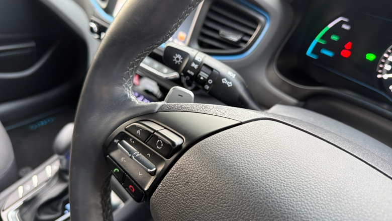 Hyundai IONIQ 1.6 GDi Hybrid Premium 5dr DCT Hybrid Hatchback